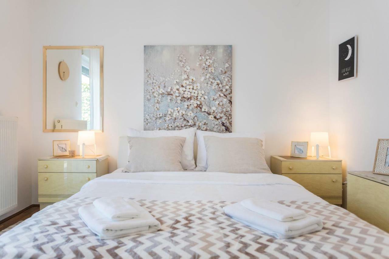 Spacious 2Bdr Apartment - Free Parking Zagabria Esterno foto